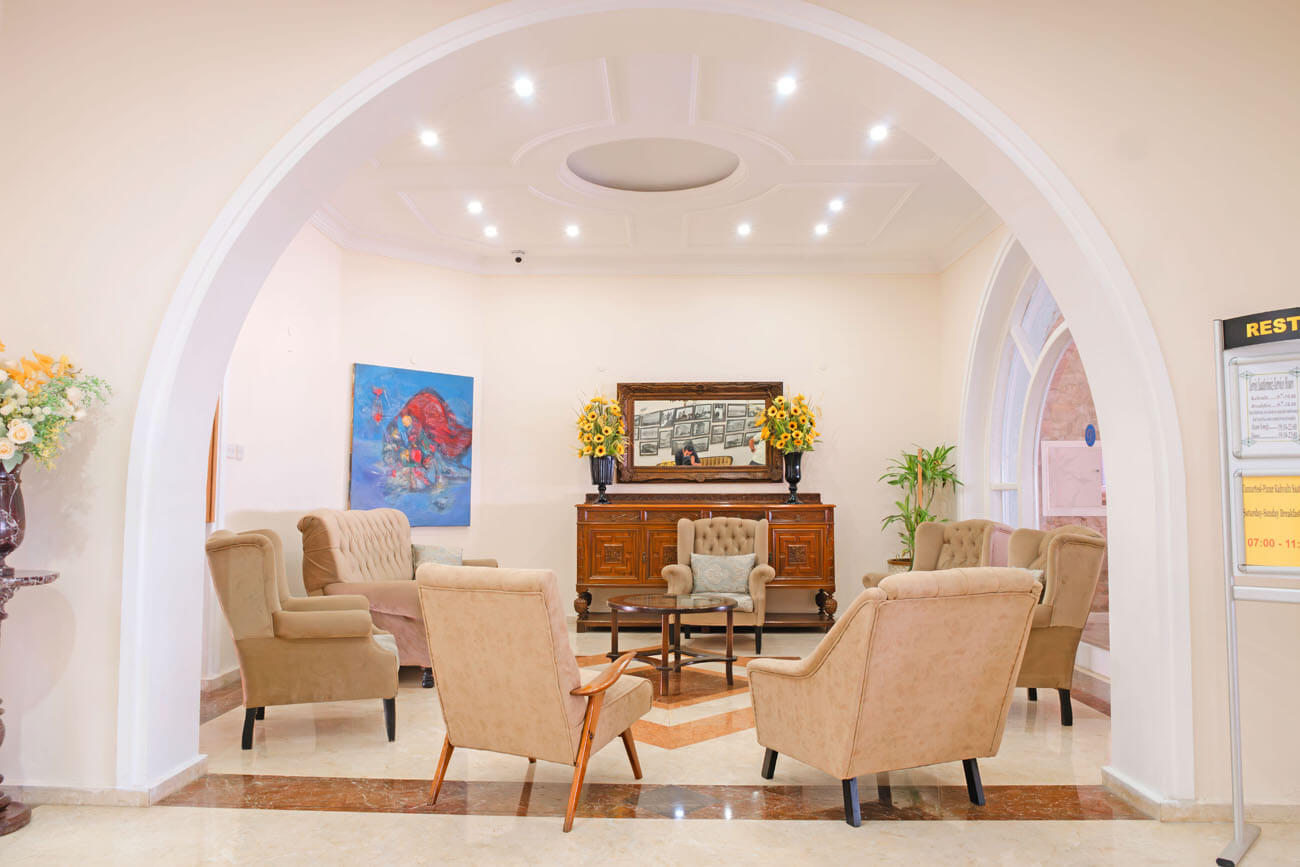 cheap resort hotels to Spend holiday with family