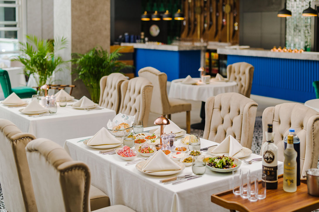 cheap resort hotels to Spend holiday with family