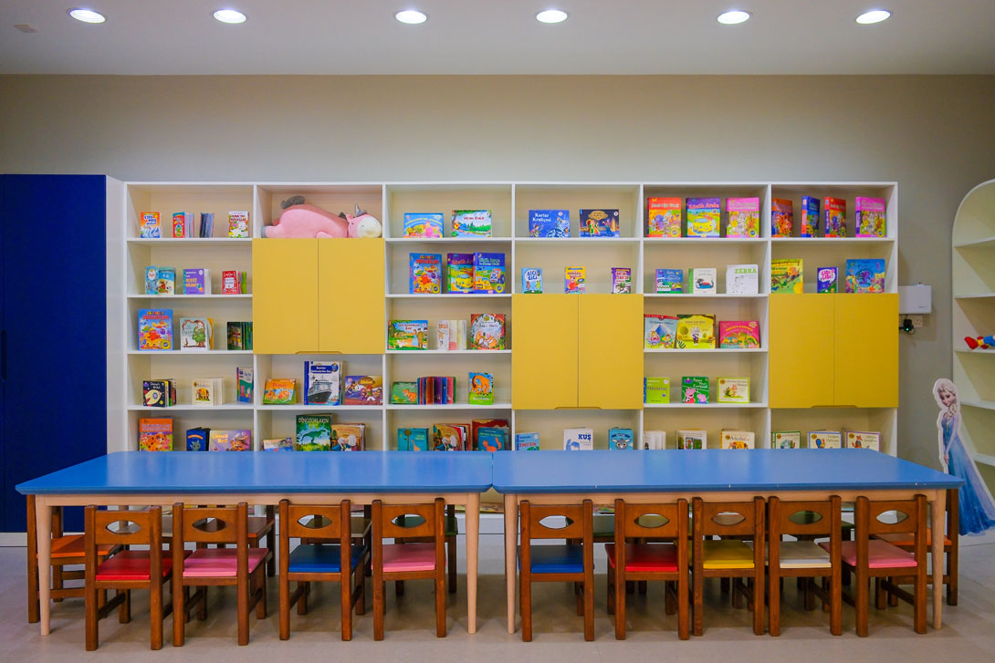 cheap resort hotels to Spend holiday with family