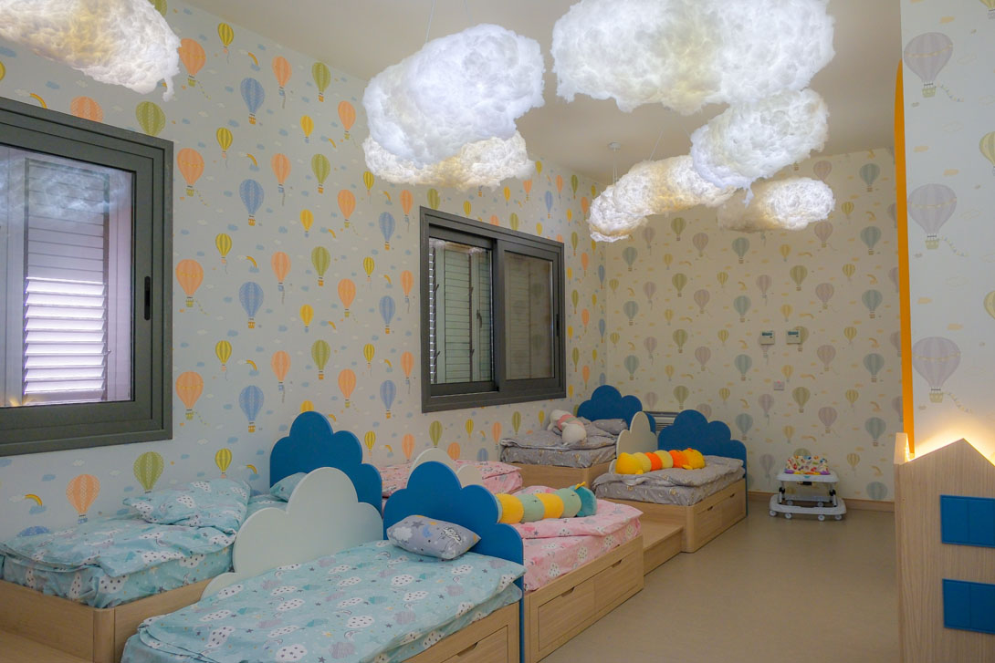 cheap resort hotels to Spend holiday with family