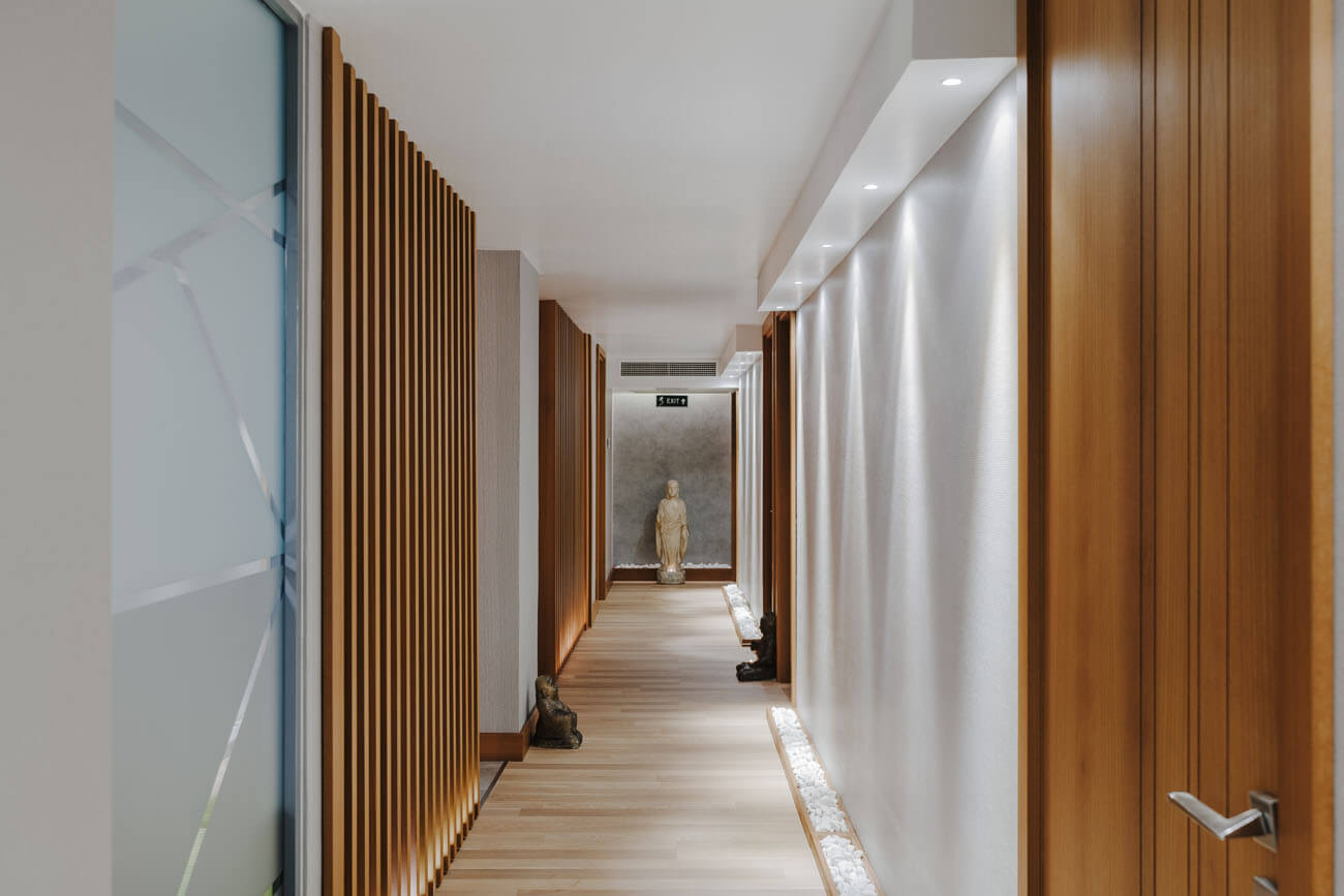 cheap resort hotels to Spend holiday with family