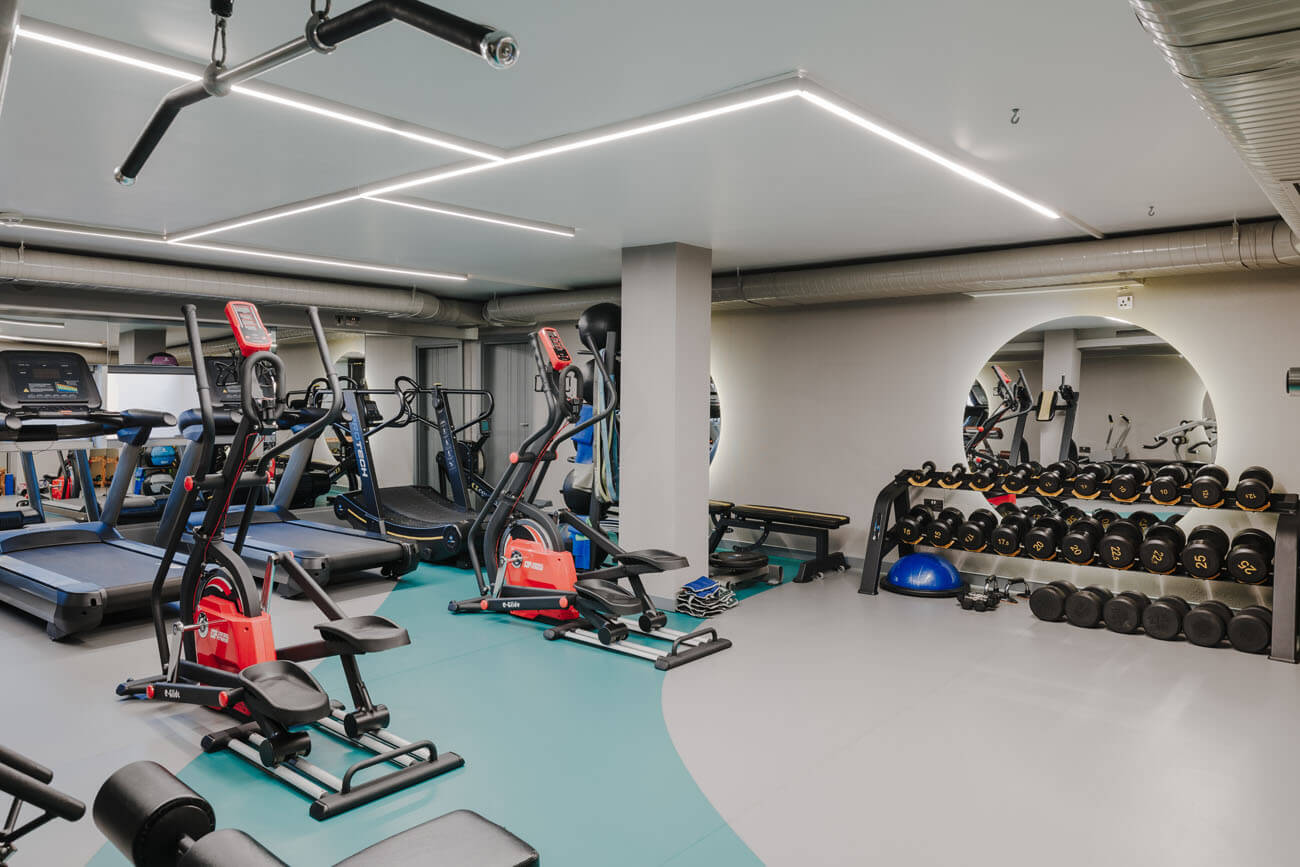 cheap resort hotels to Spend holiday with family