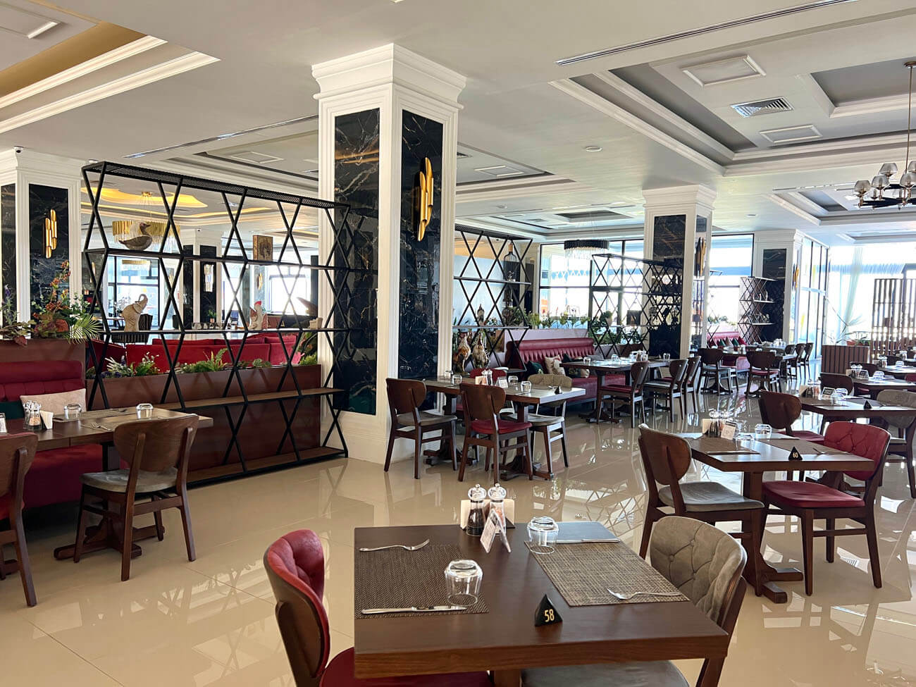 cheap resort hotels to Spend holiday with family