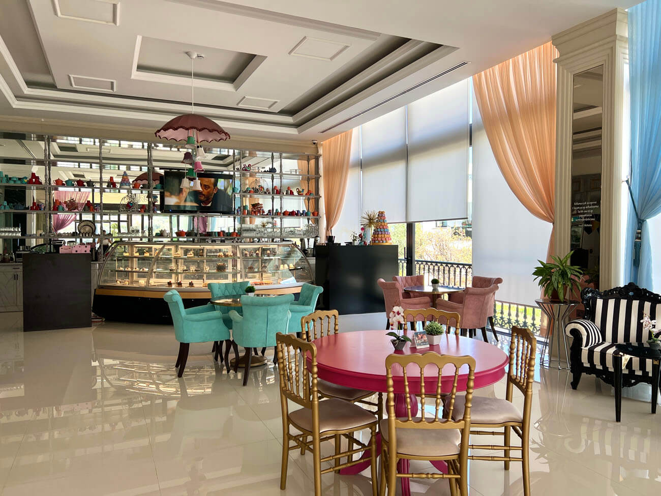 cheap resort hotels to Spend holiday with family