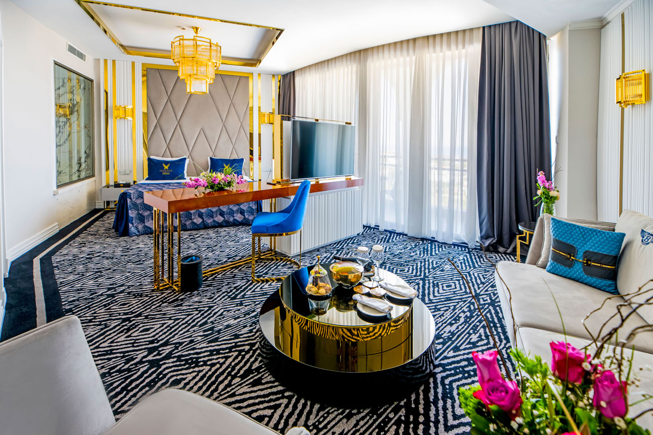 cheap resort hotels to Spend holiday with family