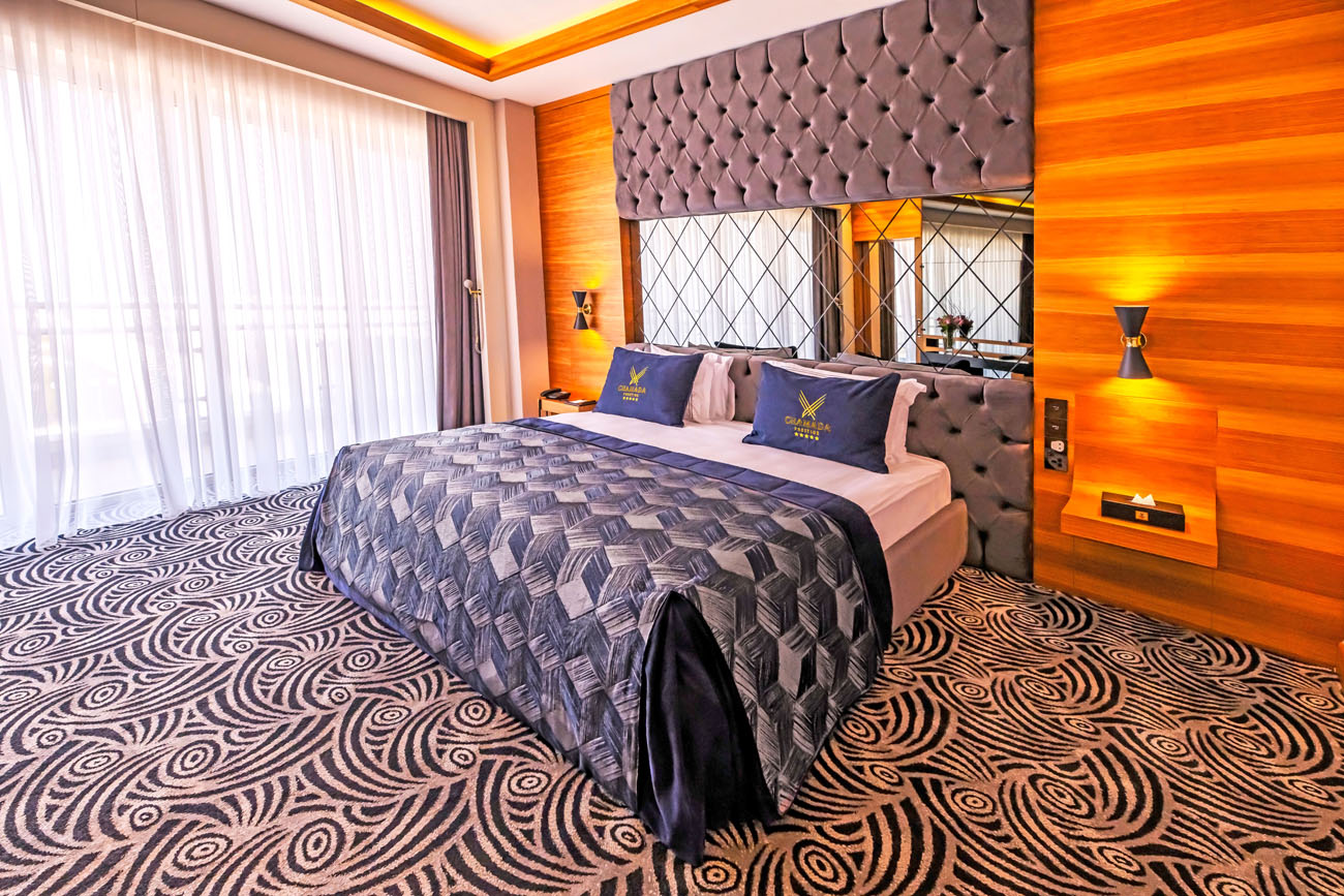 cheap resort hotels to Spend holiday with family