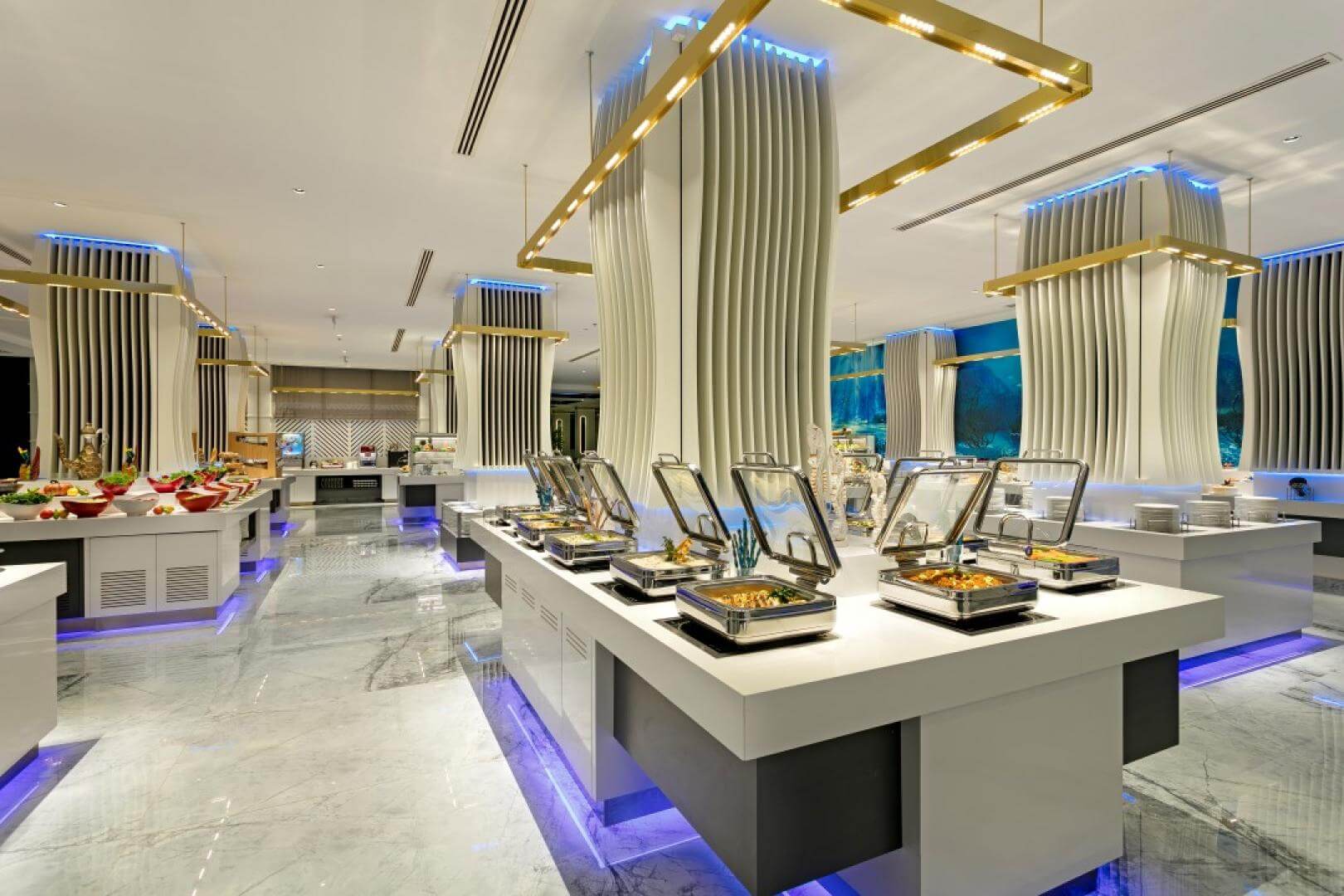 cheap resort hotels to Spend holiday with family