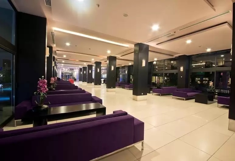 cheap resort hotels to Spend holiday with family