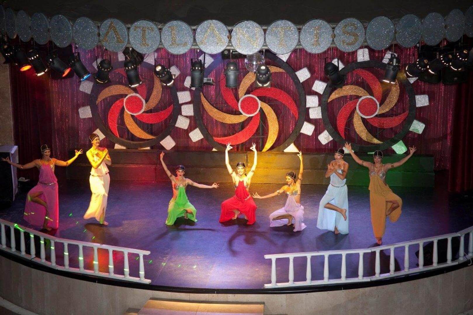 cheap resort hotels to Spend holiday with family